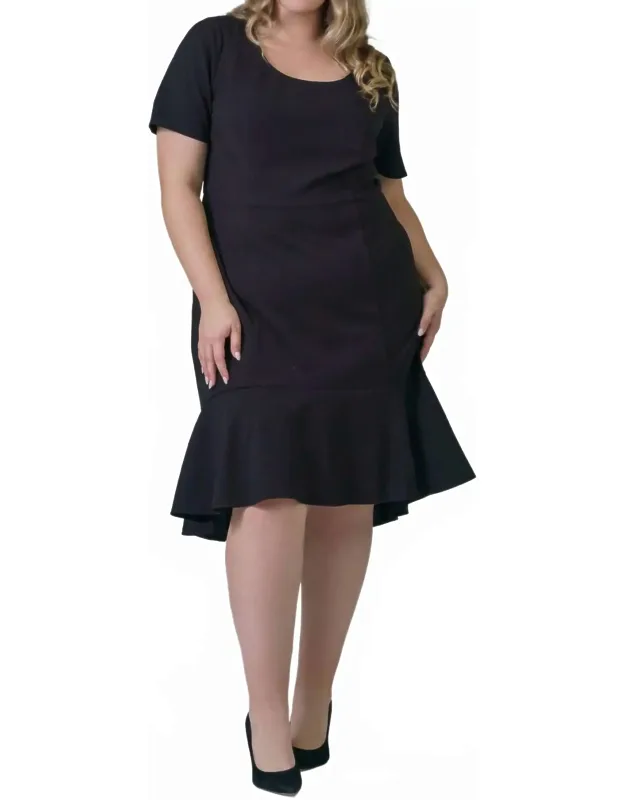 Elestria Dress