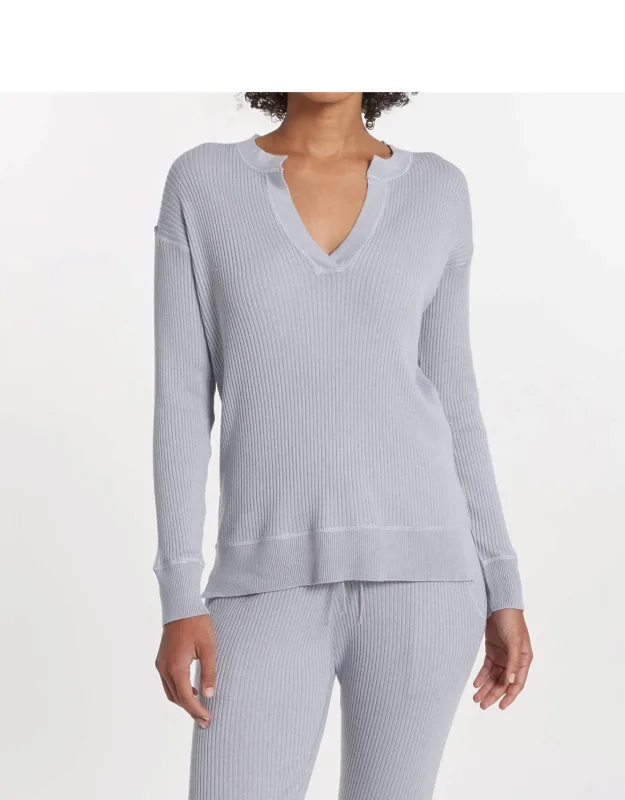 Cabo Split Neck Top