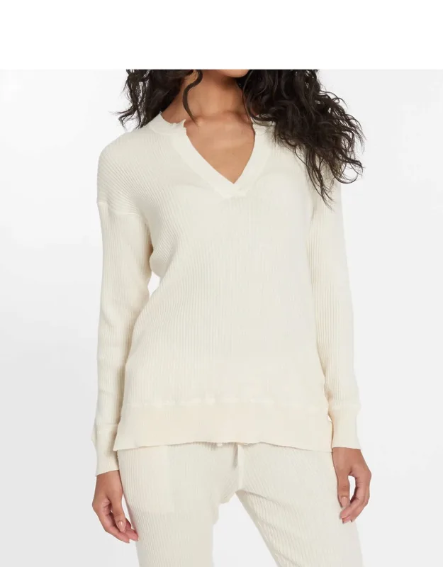 Cabo Split Neck Top