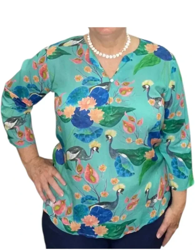 Water Lily Print Three-quarter Sleeve Top