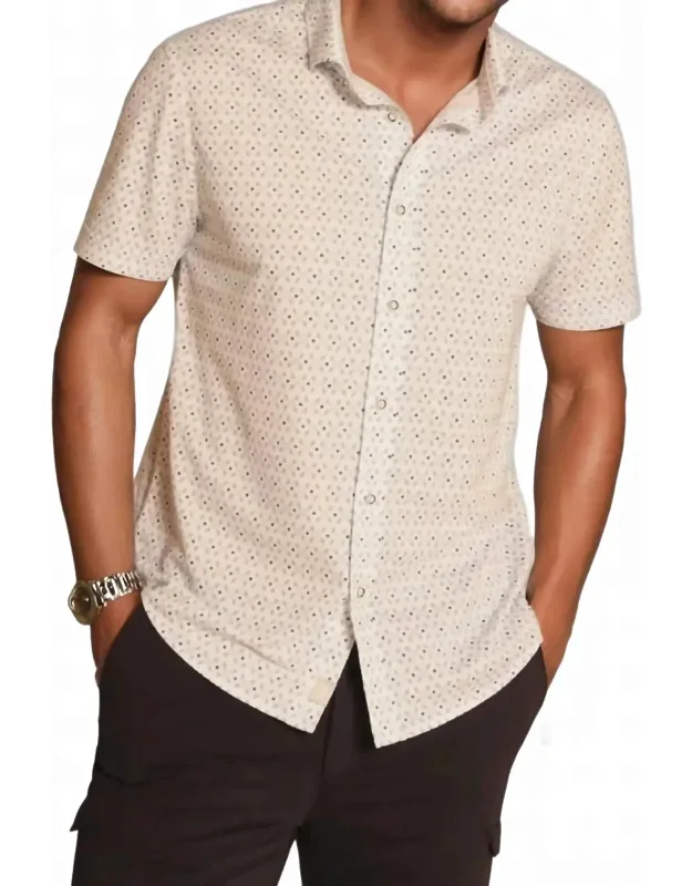 Loose Leaf Short Sleeve Tech Shirt