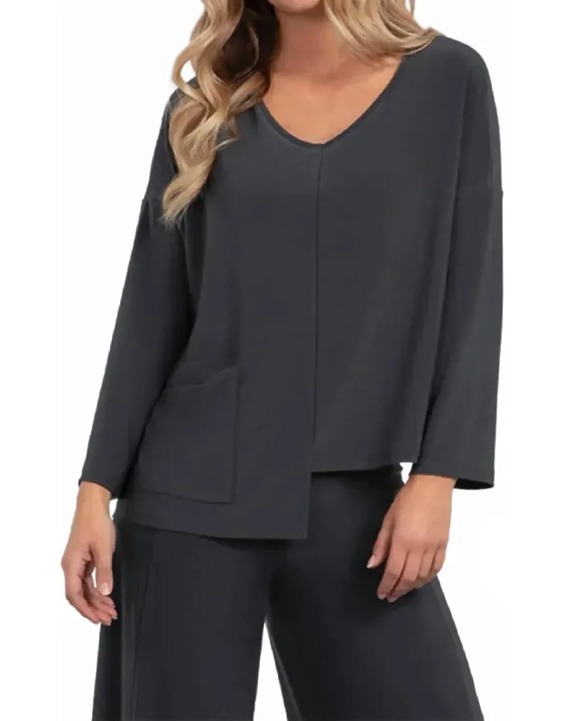 Etch V-neck Top