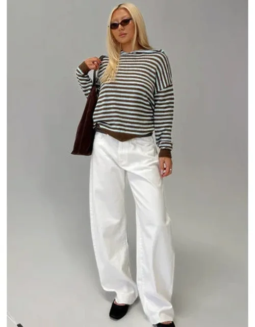 Mid Rise Barrel Leg Denim Jeans