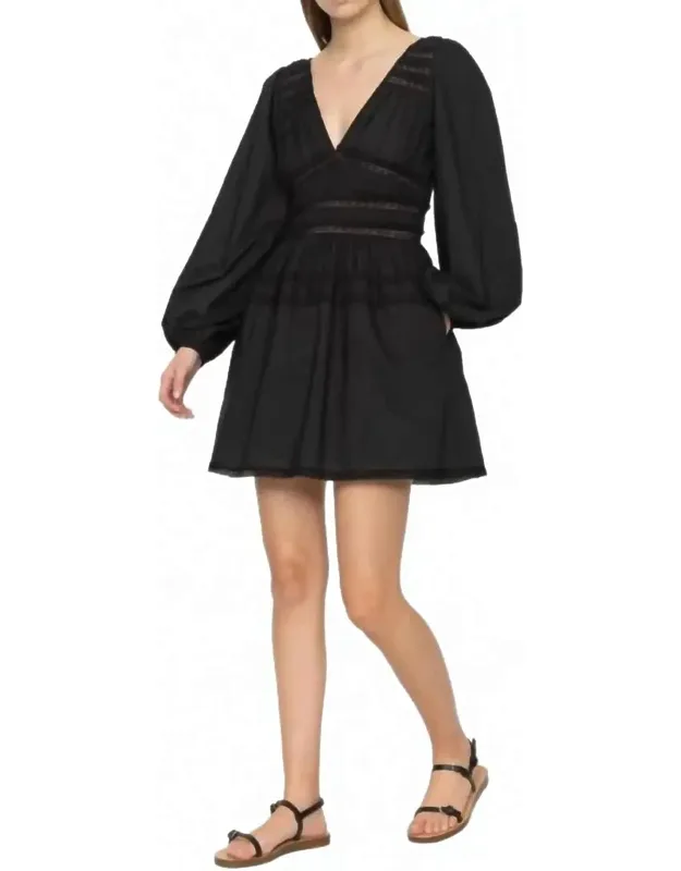 Nomi Solid Tunic Dress