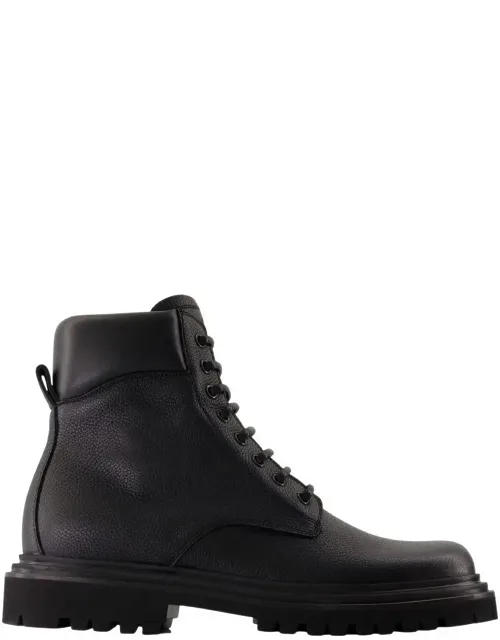Classic Hammer Ankle Boots
