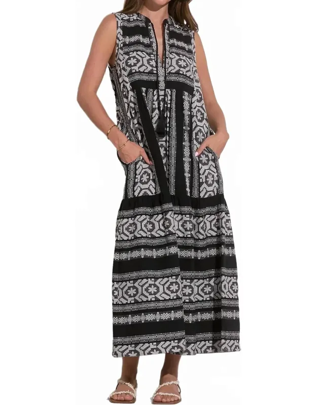 Sleeveless V-neck Maxi Dress