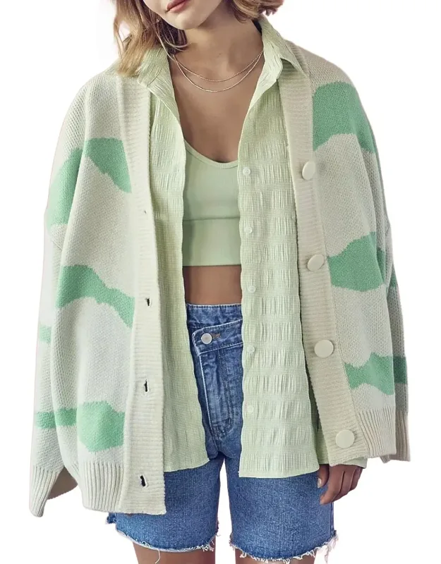 Two-tone Wavy Stripe Knit Cardigan