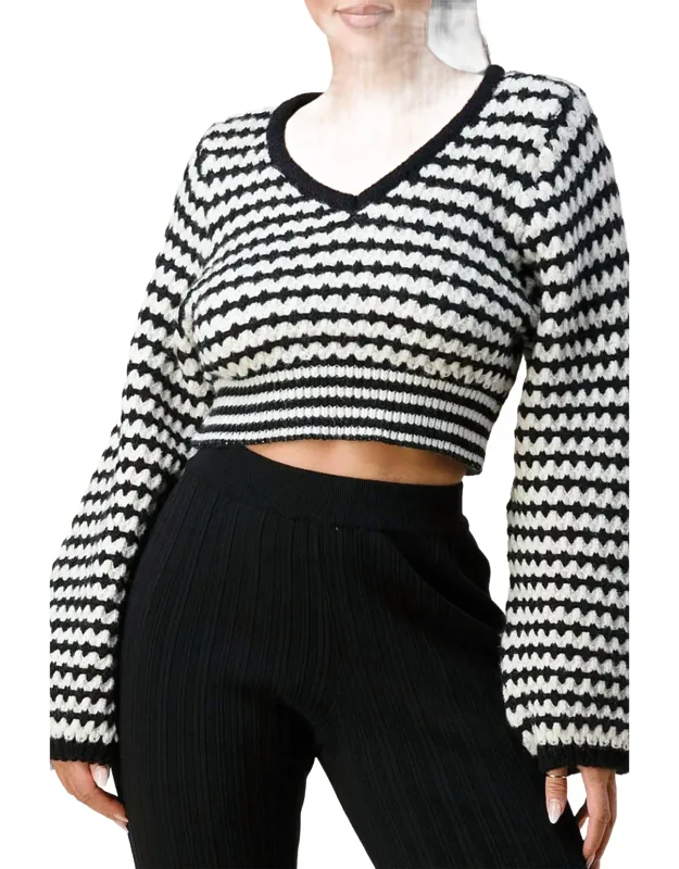 Cropped V-neck Jumper Sweater