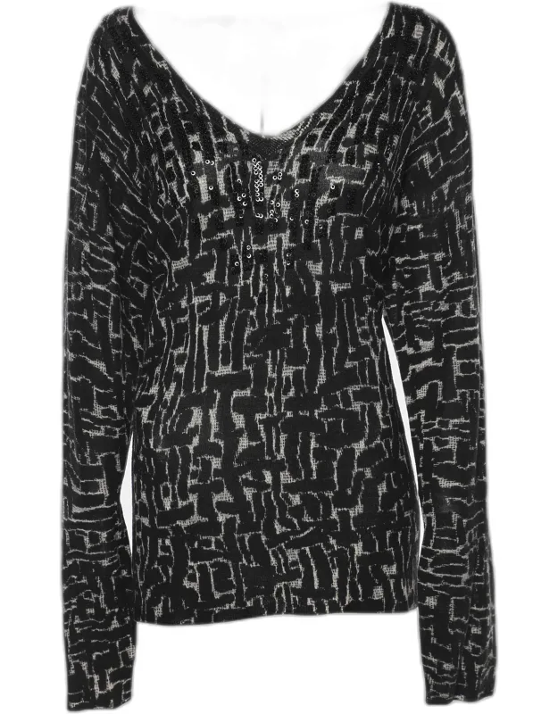 Stretch Knit Scoop Neck Sweater