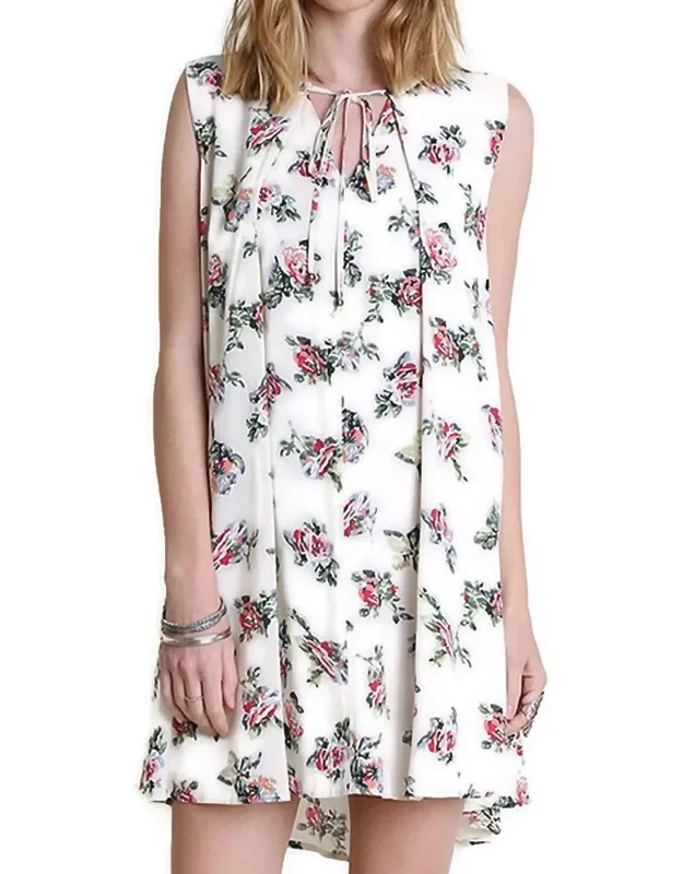 Floral Keyhole Sleeveless Dress