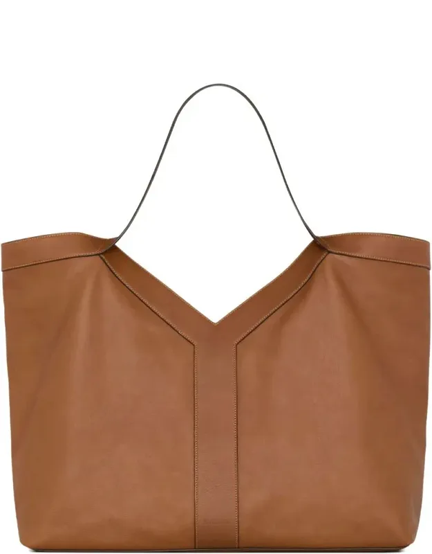 Large Tote In Grained Leather Bag