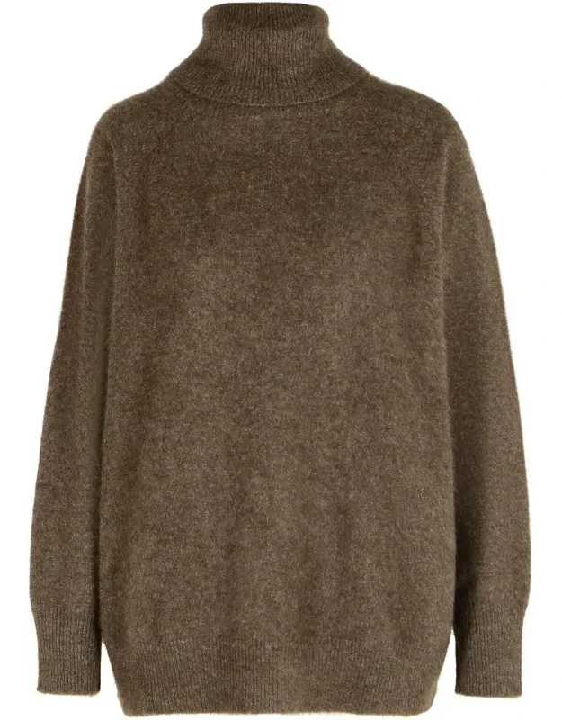 Lacoon Turtleneck Sweater
