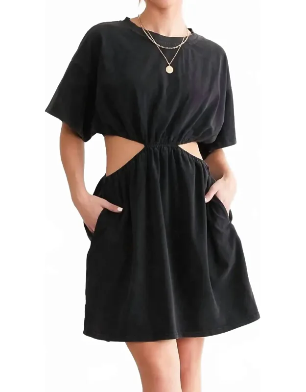 Right Side Dress
