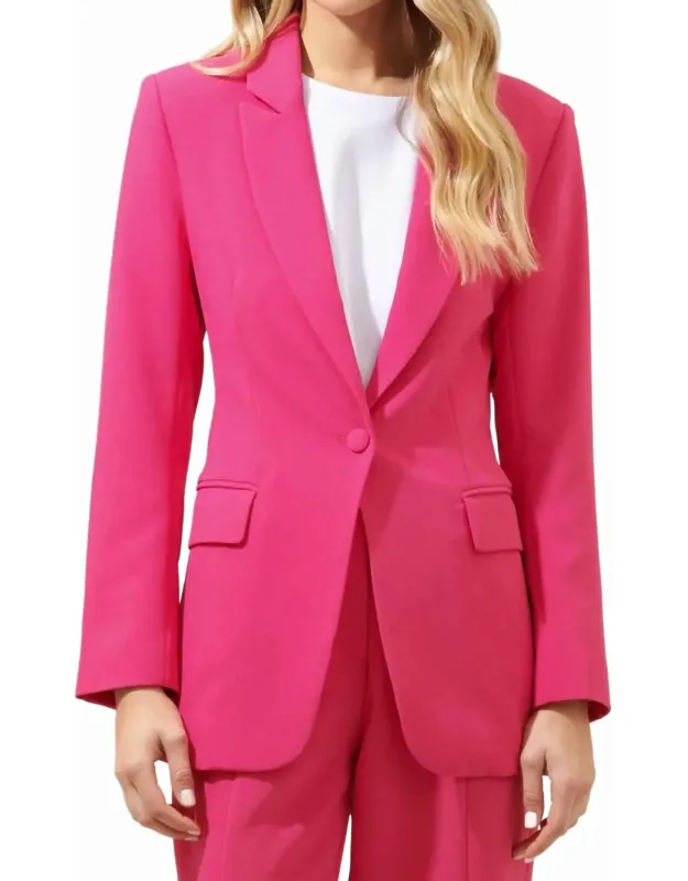 Fitted Notch Lapel Blazer