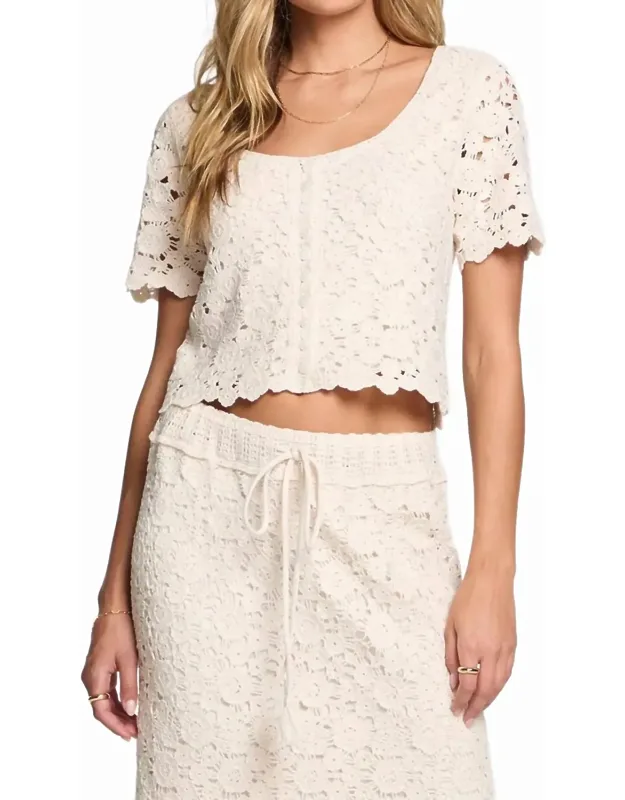 Scoop Neck Top