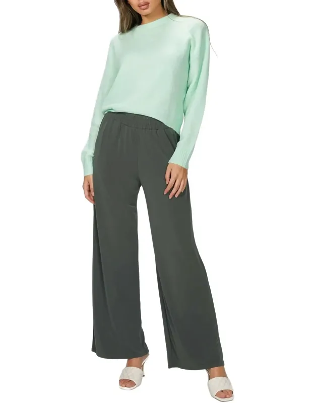 Wide Leg Pocket Pants