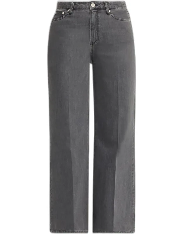Wide-leg Jeans