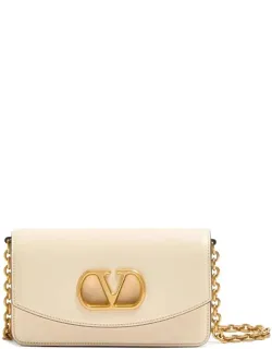 Bag Foldover Top Magnetic Fastening