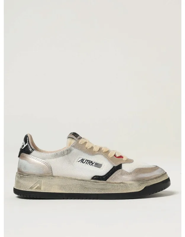 Sneakers 1