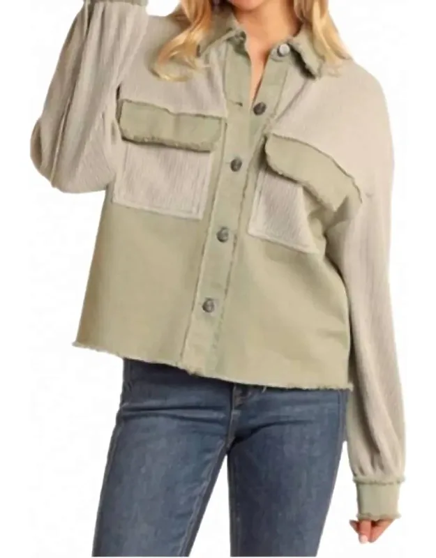 Waffle Top With Concho Buttons