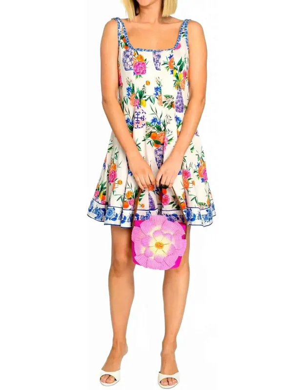 Alice Dress With Fitted Bodice And Pleated Waist