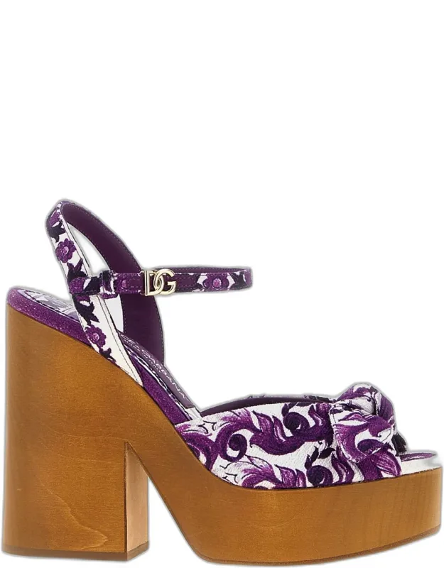 Flat Sandals