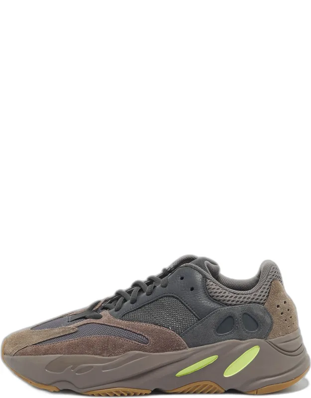 Suede And Mesh Boost 700 V2 Mauve Sneakers