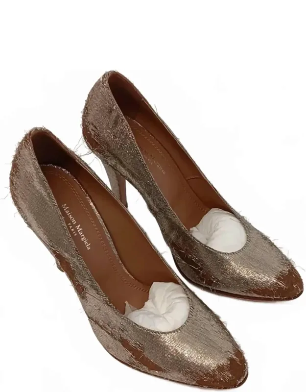 Distressed Metallic Pumps