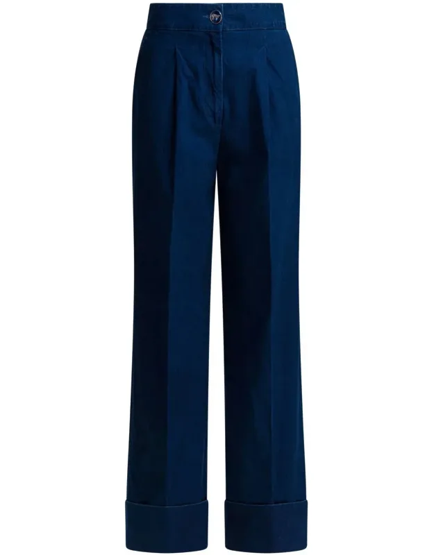Wide-leg Jeans With Pleats
