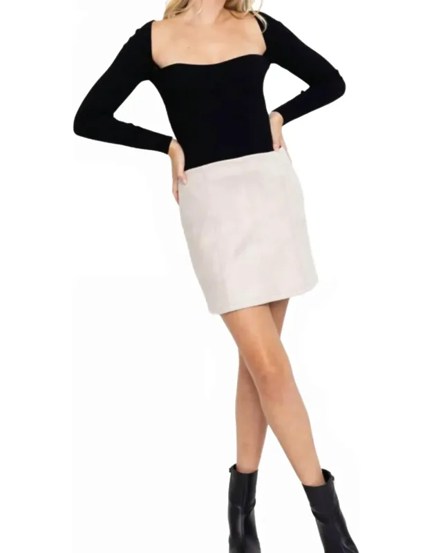 Sweetheart Neck Sweater Top