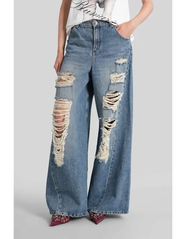 Jeans With Frontal Closure And Five Pockets