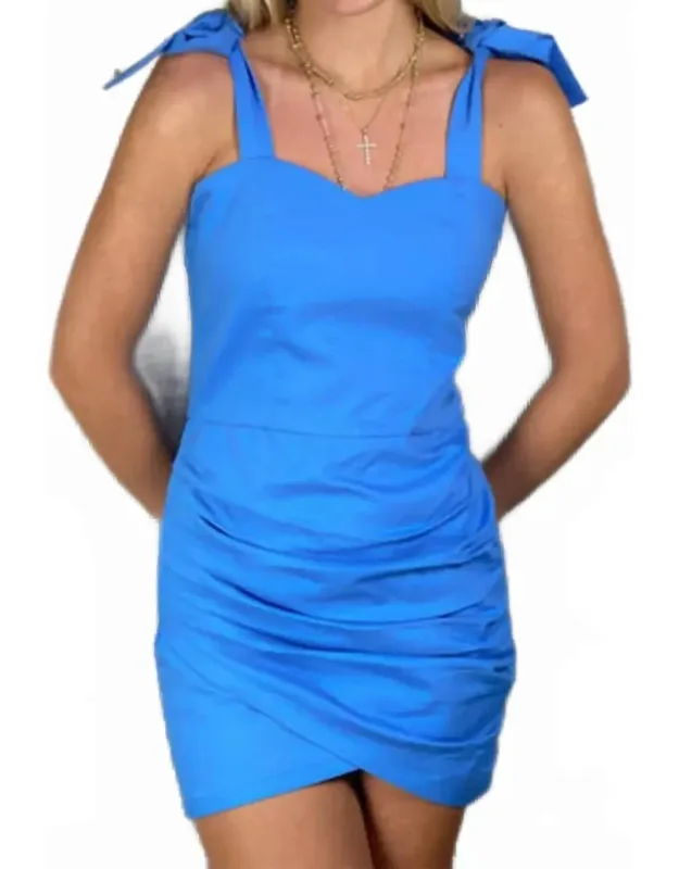 Sleeveless Dress With Bow Tie