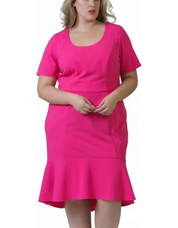 Elestria Scoop Neck Short Sleeve Midi Dress