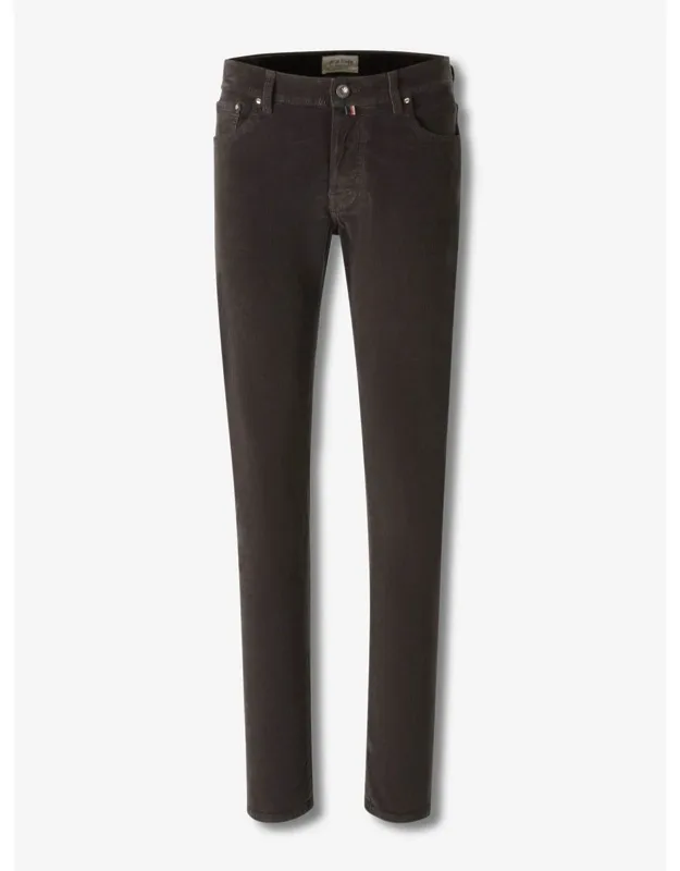 Straight Jeans
