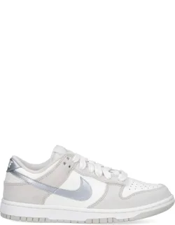 Dunk Low Retro Sneakers