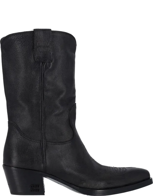 Logo Boots