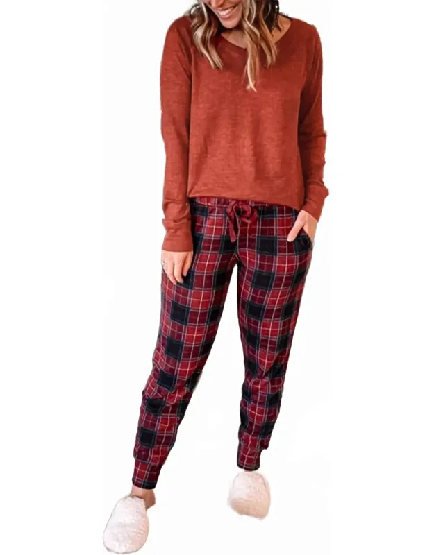 Top & Plaid Pants