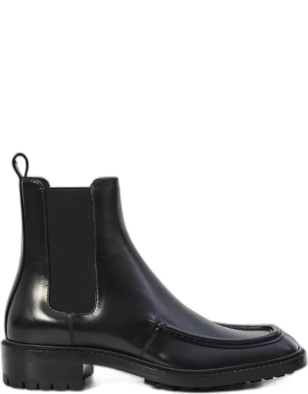 Chelsea Boots
