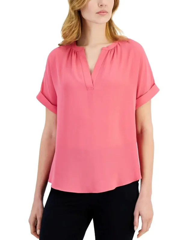 Top With Short Sleeve Round Hem And Split Neck