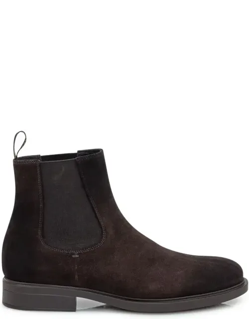 Chelsea Boots In Suede