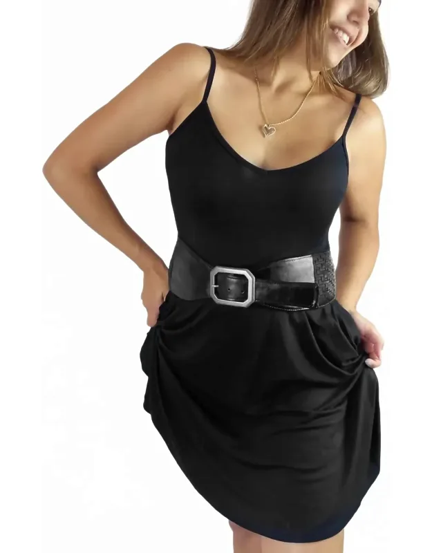 Belt With Secret Pockets