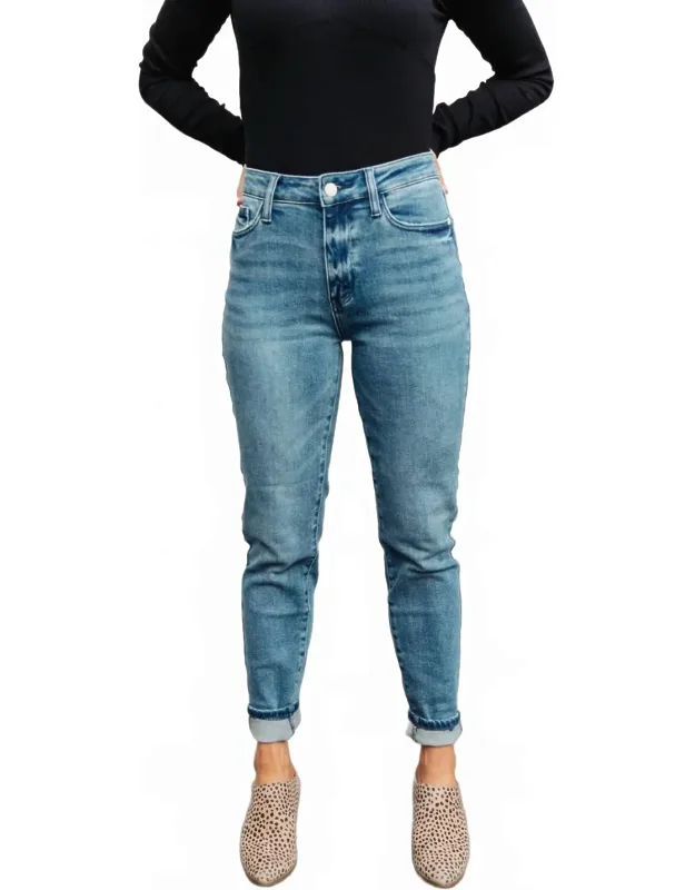 High Waist Relaxed Fit Non Distressed Jeans