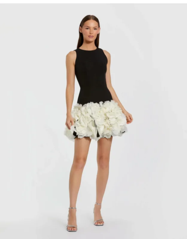 Sleeveless Mini Dress With 3d Floral Skirt