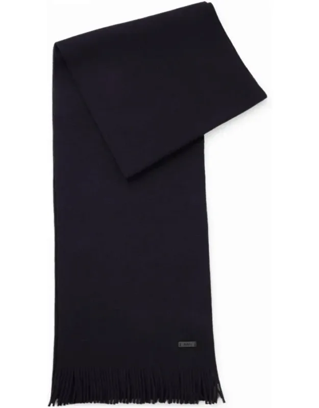 Raschel-knit Scarf