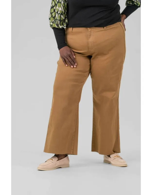 High Rise Wide Leg Jeans