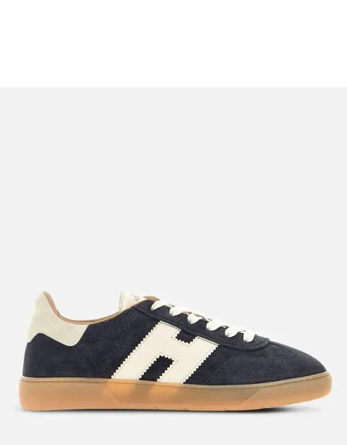Sneakers With Padded Tongue And Memory Foam Insole