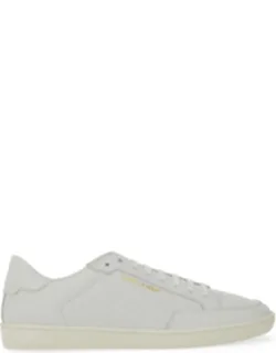 Court Classic Sneakers