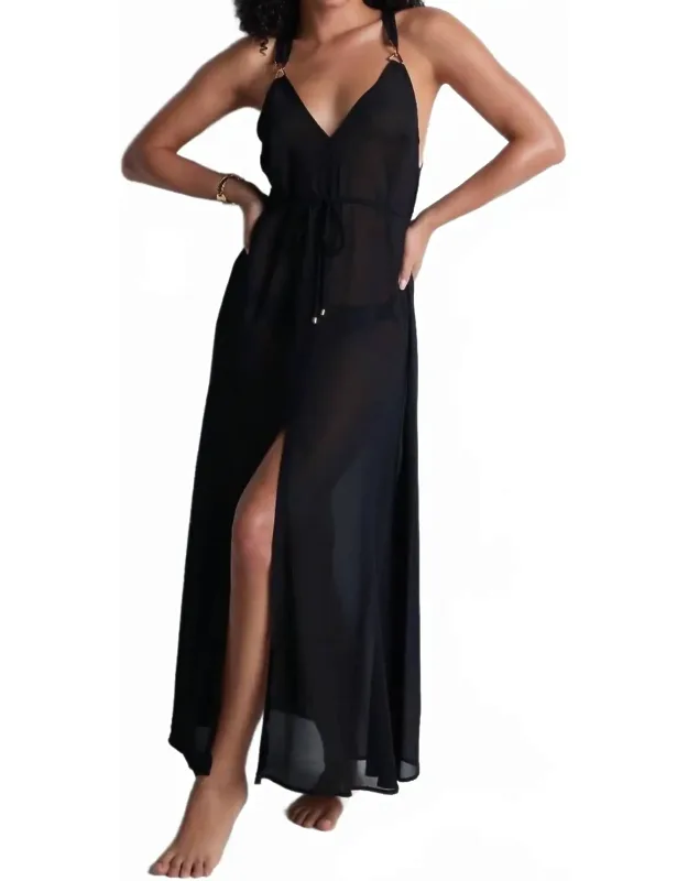 Flowing Maxi Dress