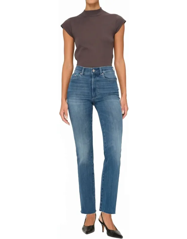 Halle Straight High Rise Instasculpt Jeans
