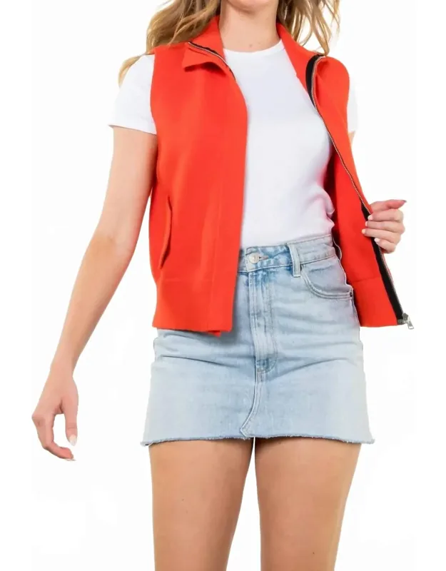 Zip-up Sweater Vest